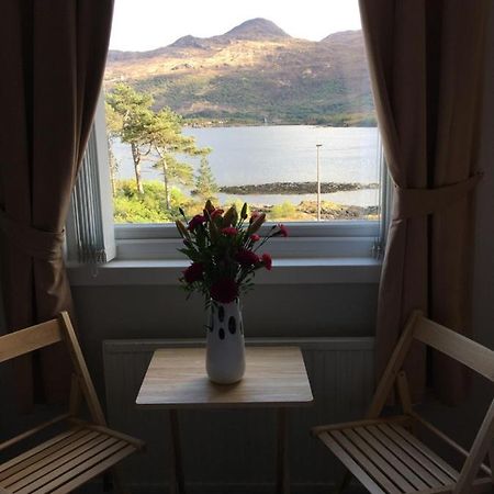 Апартаменты Lochalsh View, Kyle, 1 Mile To Skye Кайл-оф-Лохалш Экстерьер фото